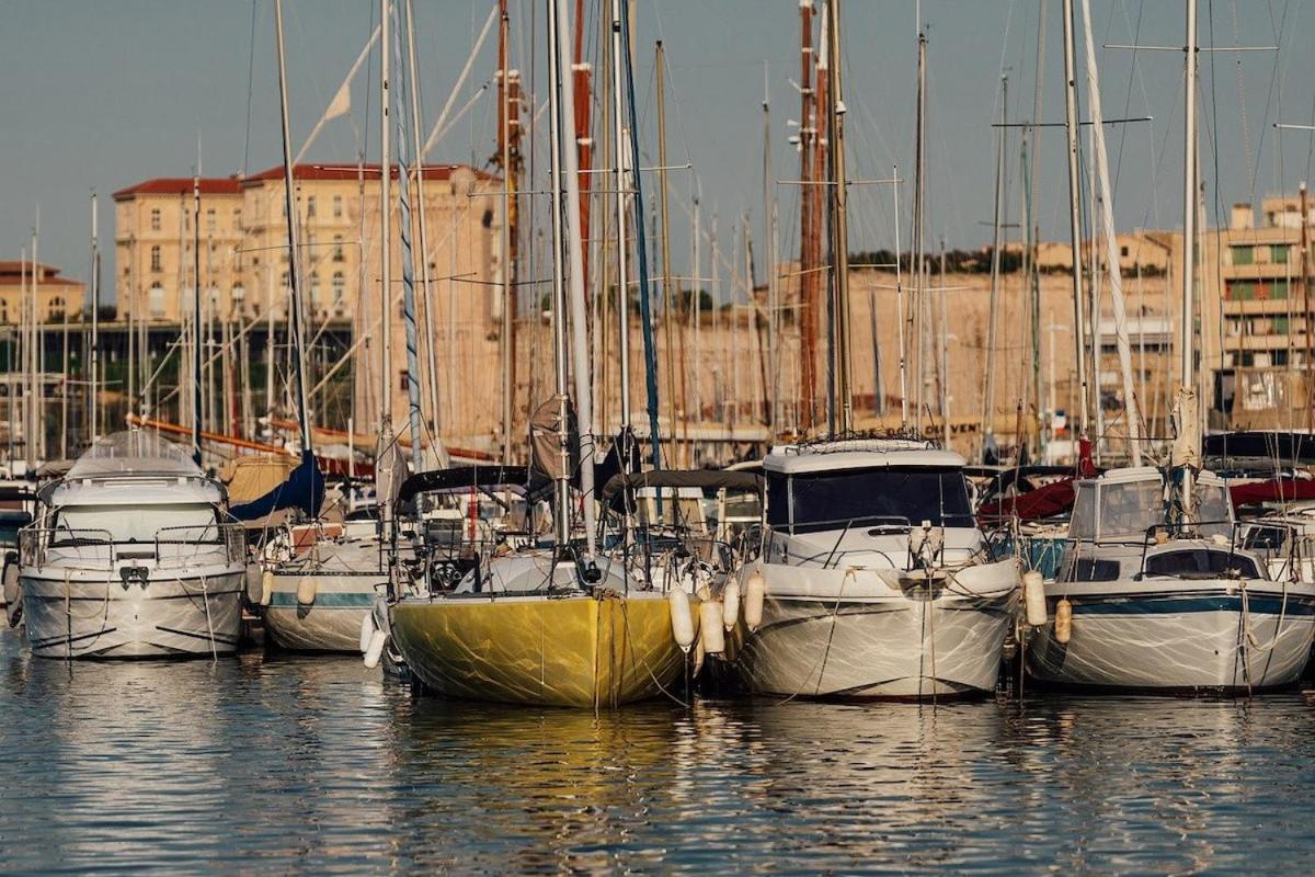 Apartment Exceptional Loft - 2 Bedrooms Marseilles